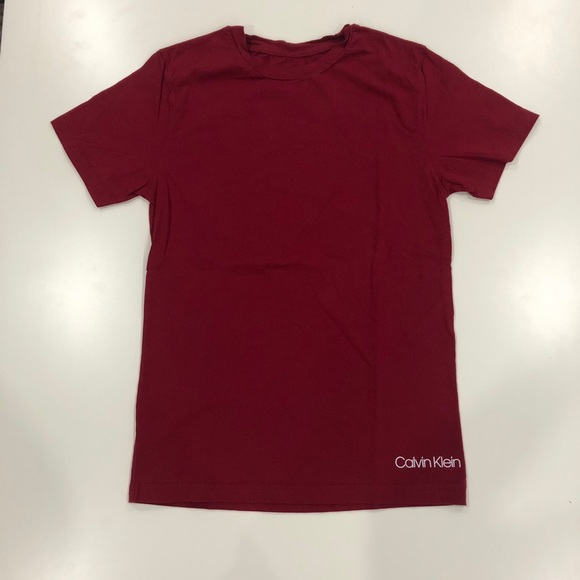 Calvin Klein T-Shirt - Picture 1 of 3